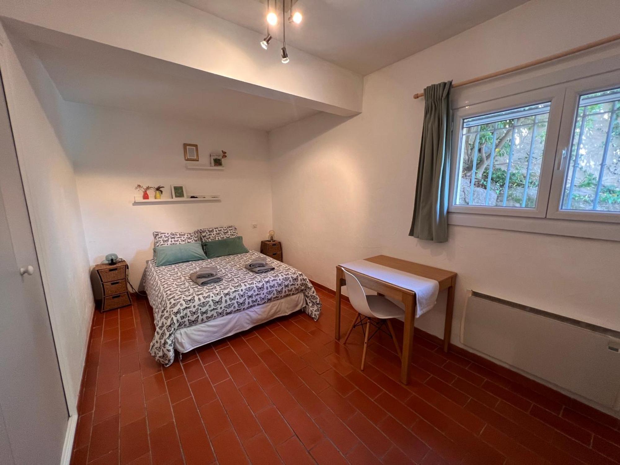 Fréjus Simone, Appartement Maison, Quartier Calme, Grande Terrasse, Spa, Barbecue, 2 Chambres מראה חיצוני תמונה